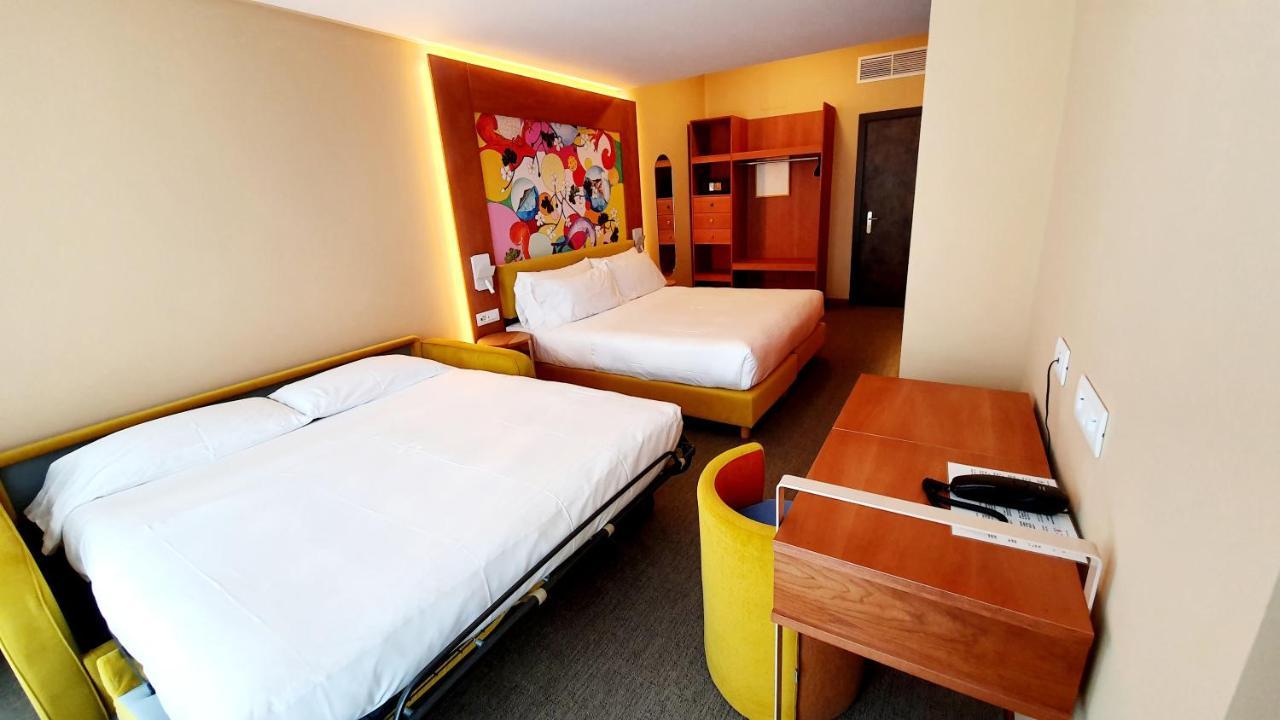 Omama Hotel