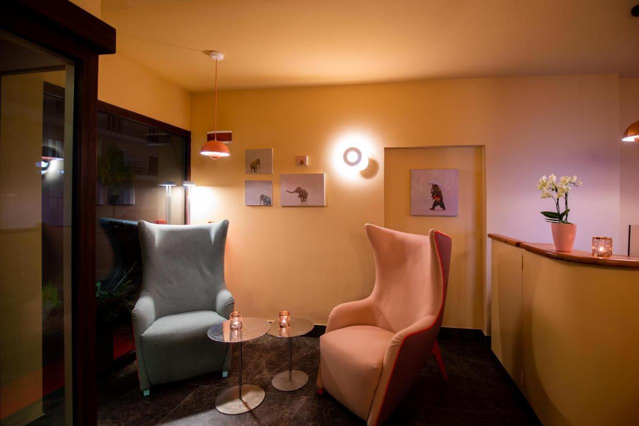 Omama Hotel